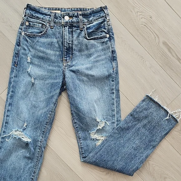 Anthropologie Pilcro The Vintage Straight Distressed Denim High Rise Jeans Sz 25 - Picture 1 of 16
